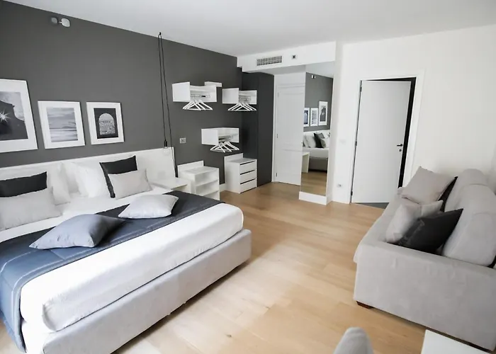 B&B Lionora
